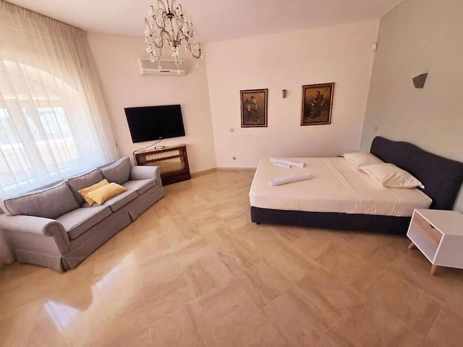 Villa L'Aeroport Ariana 0*,